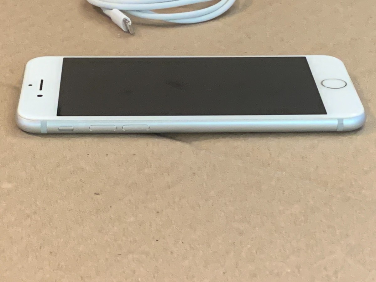Apple iPhone 7 128GB Silver unlocked A1660 ios 15 | eBay