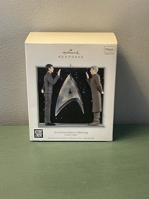 NIB 2012 Hallmark Star Trek Ornament An Extraordinary Meeting