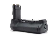  MINT Canon BG-E16 Battery Grip  AA Battery holder for EOS 7DII From JAPAN