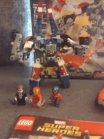 LEGO Marvel: Iron Man: Detroit Steel Strikes (76077)