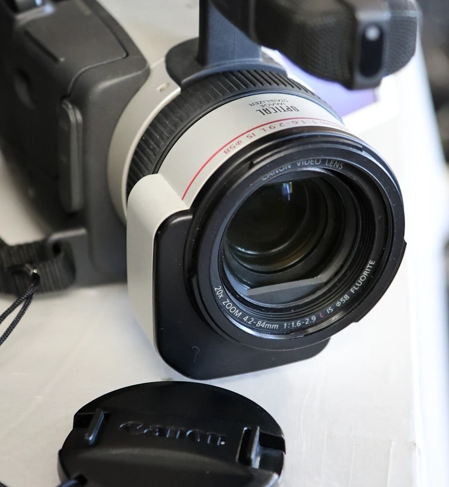 Canon DM GL2A Video Camcorder Kit - Tested ✅ - Image 3 of 4