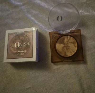 GLOWISH BY HUDA BEAUTY SOFT RADIANCE BRONZING POWDER TAN LIGHT