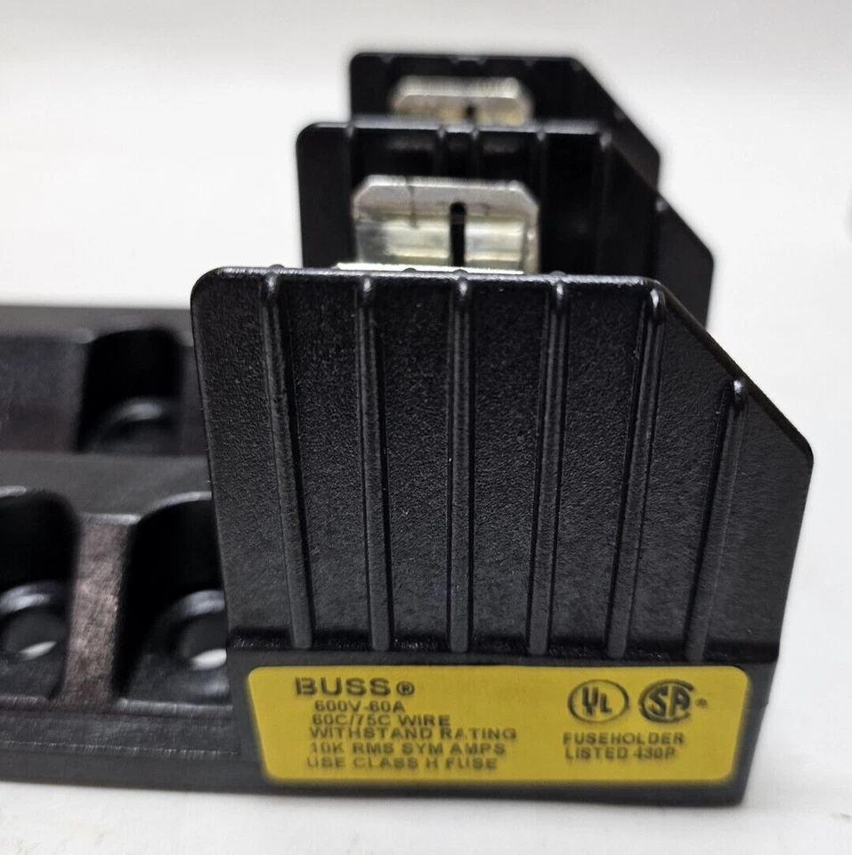 Bloque de fusibles de montaje con tornillo Cooper Bussman H60060-2CR y cubiertas SAMI-5N Foto 3 de 4