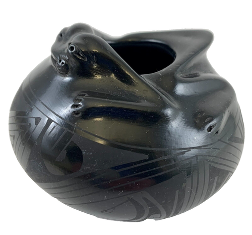 Vintage Mata Ortiz FROG Bowl Black on Black Pottery Signed Samuel Quezada RARE - Picture 4 of 10