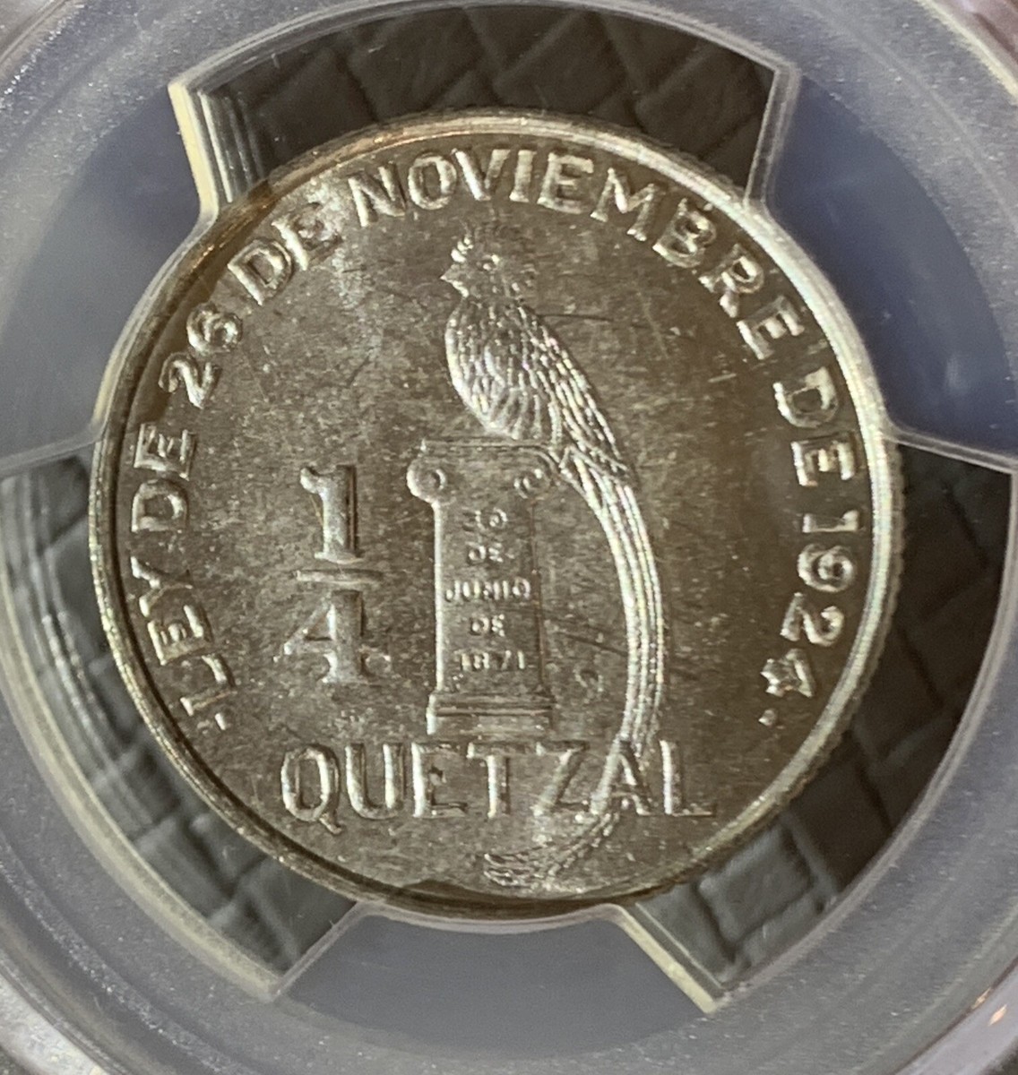 DMC Quetzal ケツァール　Revival Series GUATEMALA. 1/4 Quetzal, 1949/8. PCGS MS-65. KM-243.2