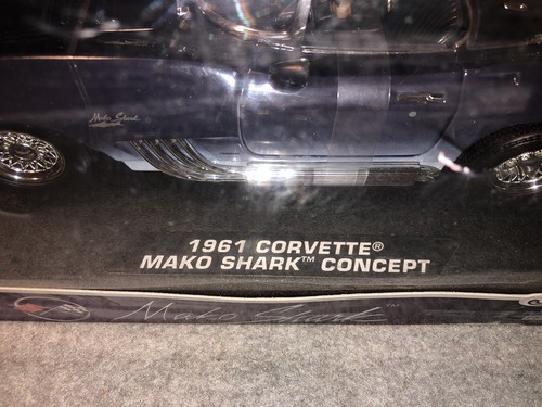 Motor Max 1961 Chevrolet Corvette Mako Shark Concept 1/18 Nr. 73102 Neu im Karton - Bild 4 von 4
