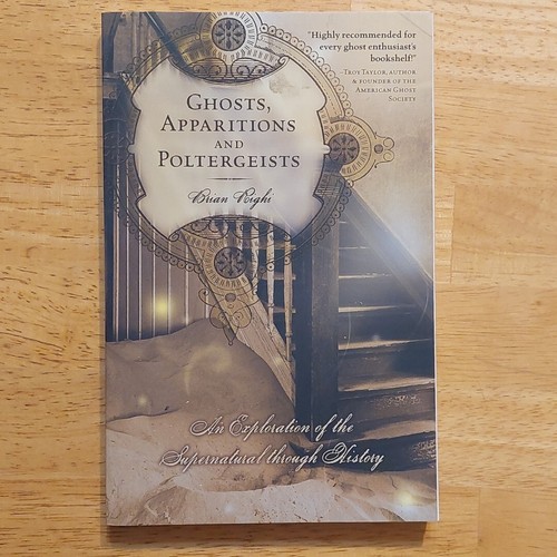 Ghosts Apparitions and Poltergeists An Exploration of the Supernatural Paperback - 第 1/12 張圖片