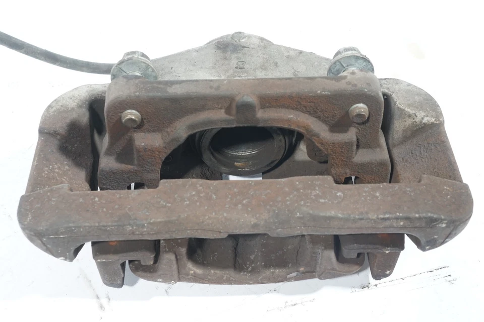 Pinza de freno delantera derecha del lado del pasajero BMW 745Li 2002-2005 OEM Foto 3 de 4