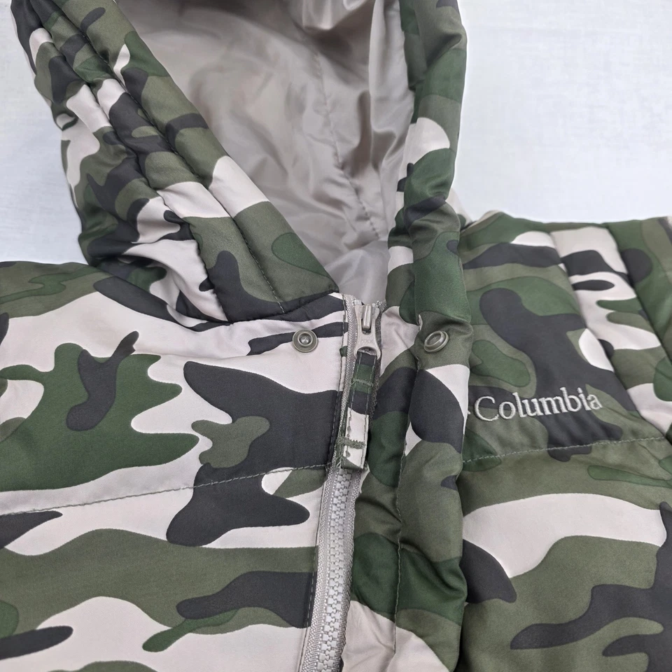 Traje de Nieve Columbis Niño Pequeño Talla 18mo Camuflaje Verde Impermeable Aislado Una Pieza Foto 2 de 4