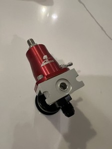 Aeromotive 13116 Fuel Pressure Regulator Rail Mount. Honda Acura 92-97 B16