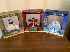 Disney Petite Holiday Princess’s with Stands Belle, Cinderella & Snow White
