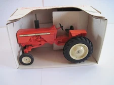 Allis Chalmers Farm Toy Tractor "170" 1/16