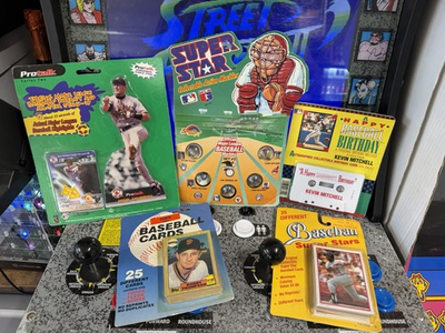#ad MLB Oddball 5 Lot: Garciaparra Kevin Mitchell Cassette Ripken Yount Puckett $39.00