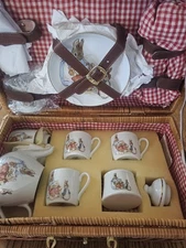 The World of Beatrix Potter Peter Rabbit and Family miniature tea set 