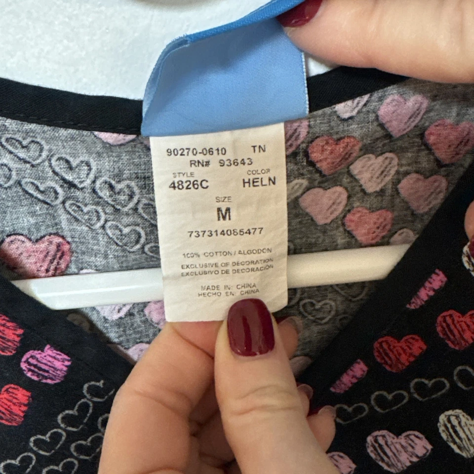 Scrub H.Q. Heart Print Scrub Top – Size M – Used Good - Image 2 of 4