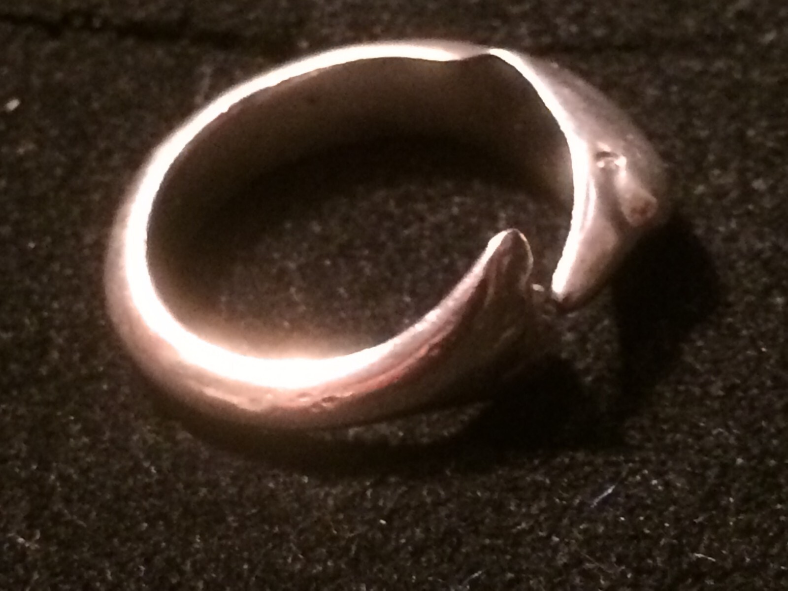 Solid Silver Dolphin 925 Hallmarked Ring and 9.22… - image 2