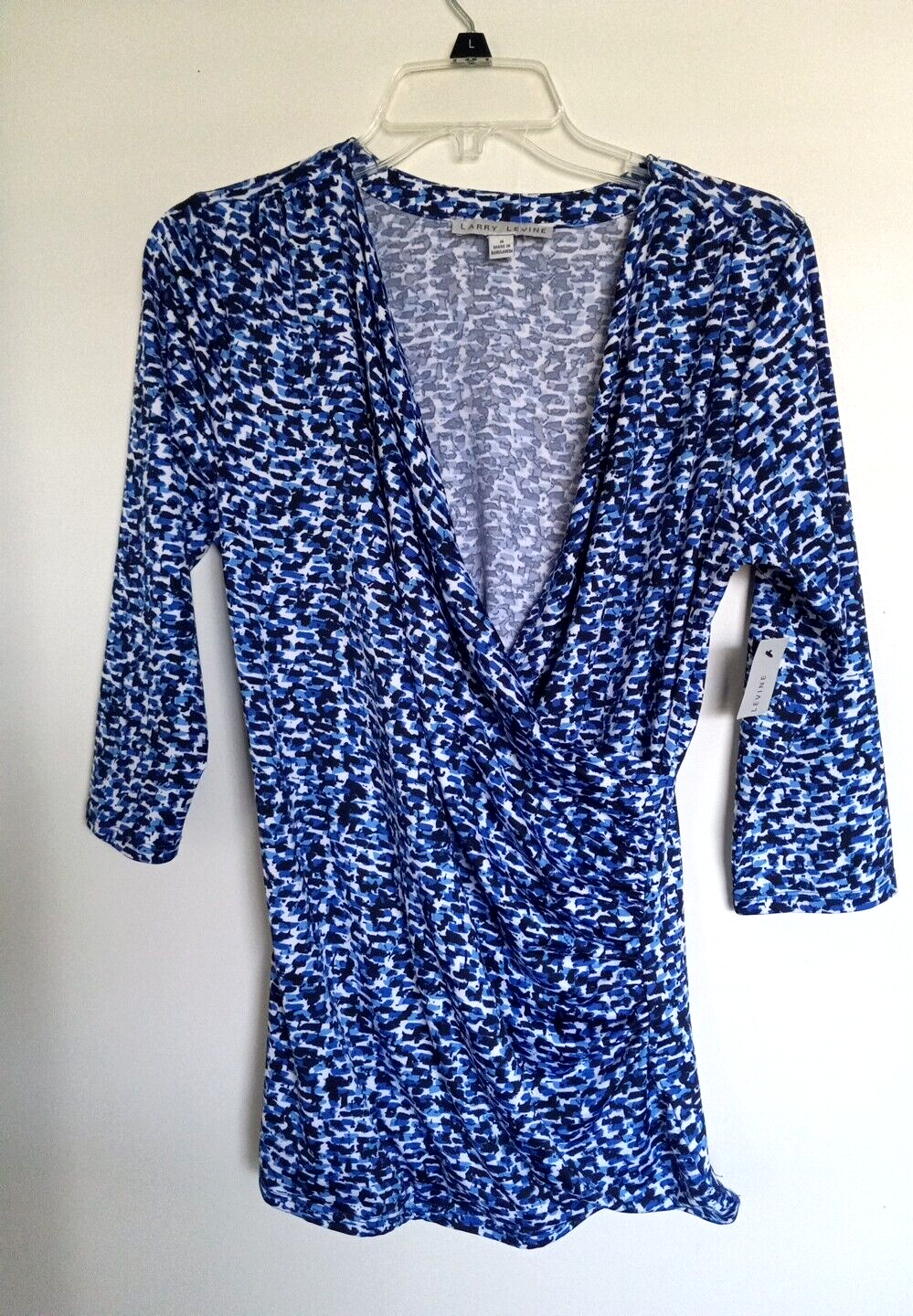 Larry Levine Blouse Shirt Womens Wrap Top M Animal Print Blue Black 3/4 Sleeve