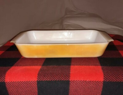 Vintage Fire King  Peach Luster #432 1-1/2 Qt Rect Casserole  Anchor Hocking 