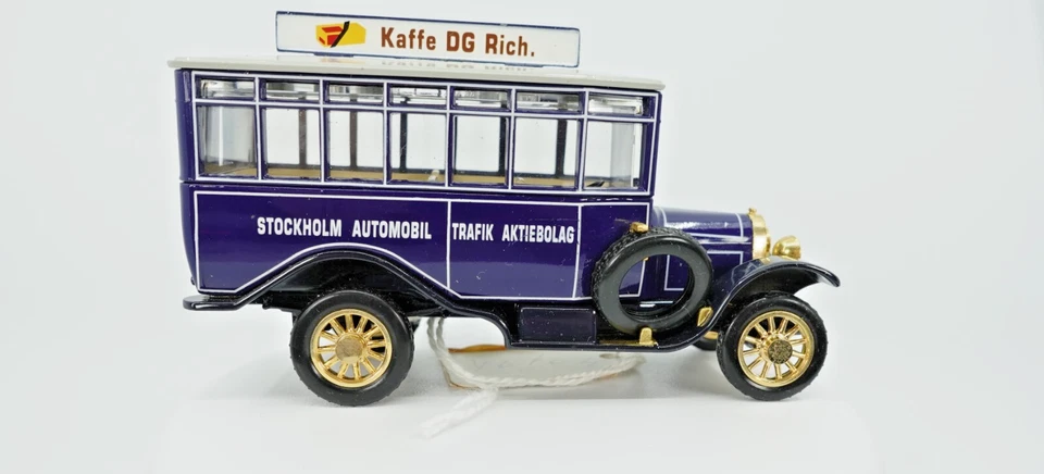 MATCHBOX COLECCIONABLES YET04-M 1922 SCANIA POST BUS ESTOCOLMO, SUECIA Foto 4 de 4