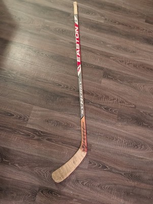 Easton Synergy SYSO 55 -62 Hockey Stick Wood Shaft Right Hand