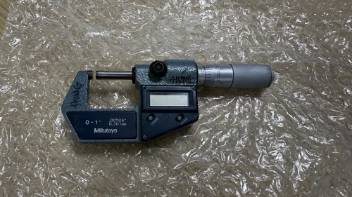 Mitutoyo 0171884 MDC 25m Measuring Instrument