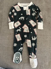 Burts Bees Organic Cotton Red White Green  Sleeper Footed PJ Size 0-3 Months EUC