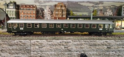 Roco H0 64486 Schnellzugwagen 2.Kl. DB in OVP