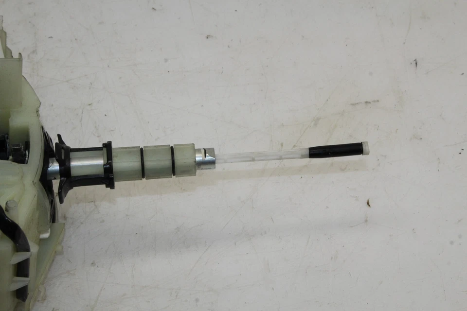 2016 Mazda MX-5 Miata Automatic Shifter Assembly OEM FP33 - Image 2 of 4