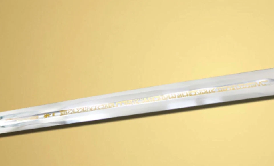 Chronicles of Narnia Prince Sword Replica With Wall Plaque Gold Color - Image 4 of 4