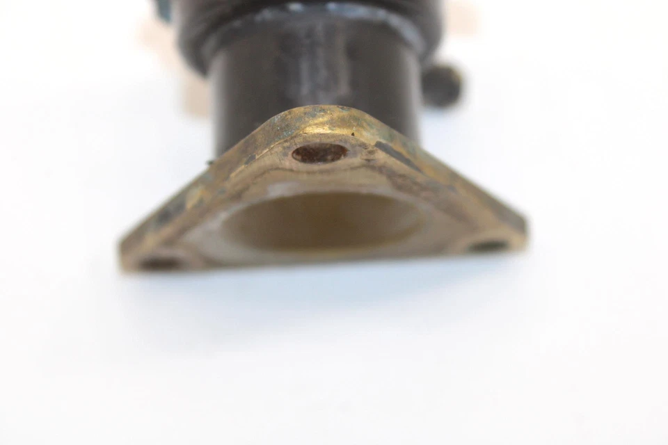 Cuello de llenado de refrigerante Polaris OEM 3083398 Q753 Foto 3 de 4