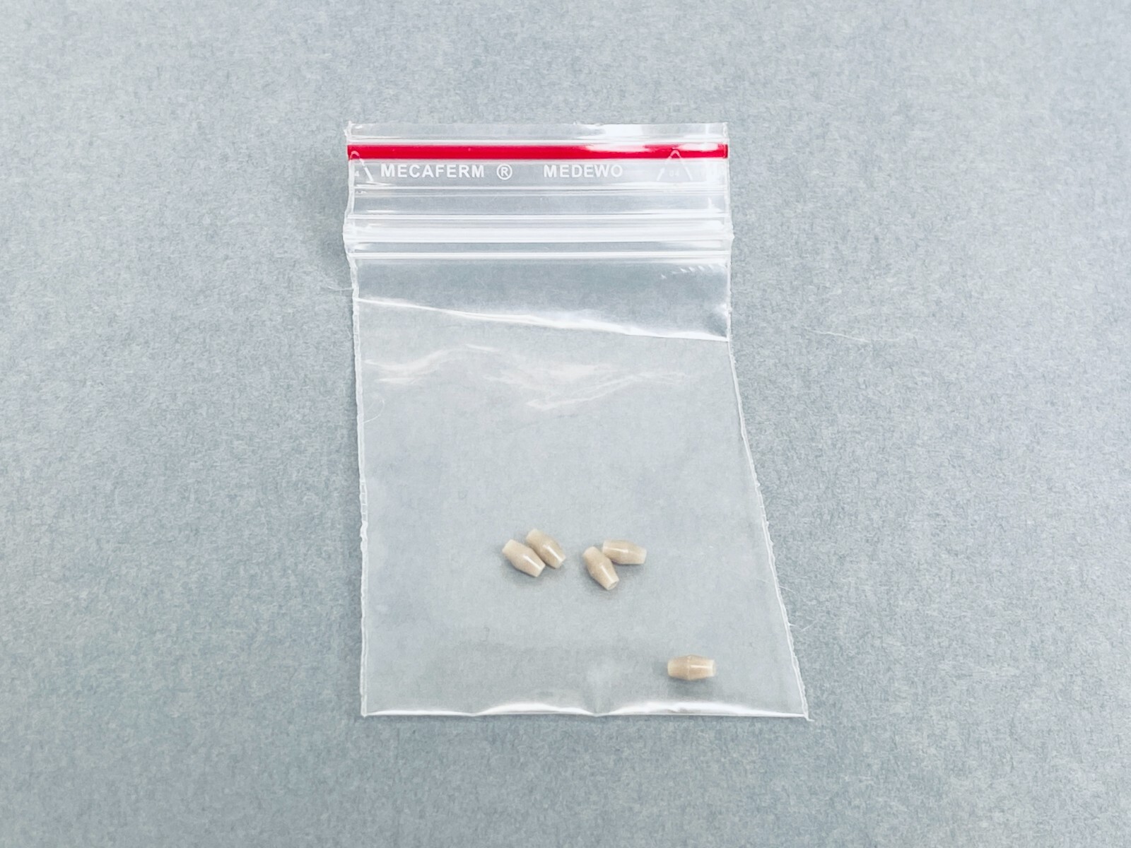 Thermo Scientific Fitting Bolt 10-32 Double Cone Total of 5 Fittings