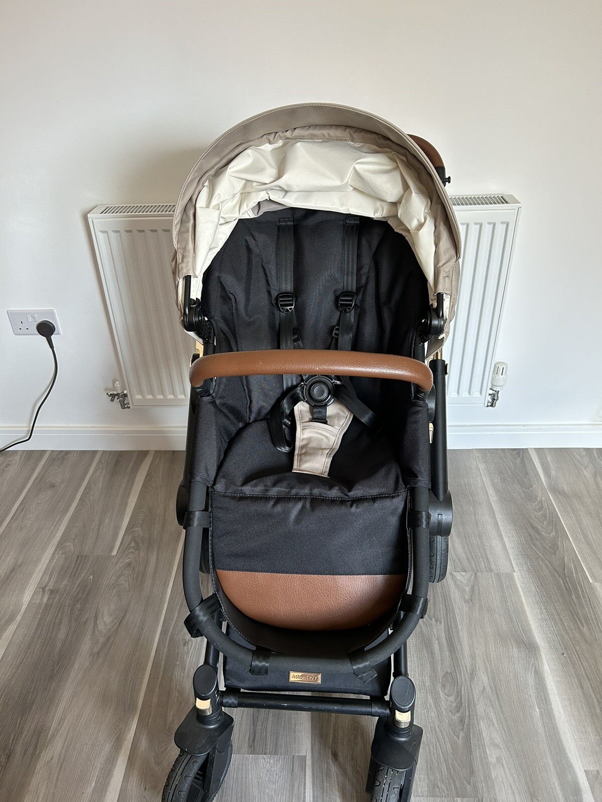Ickle Bubba Aston Rose Pram Pushchair Bundle Cream And Black eBay