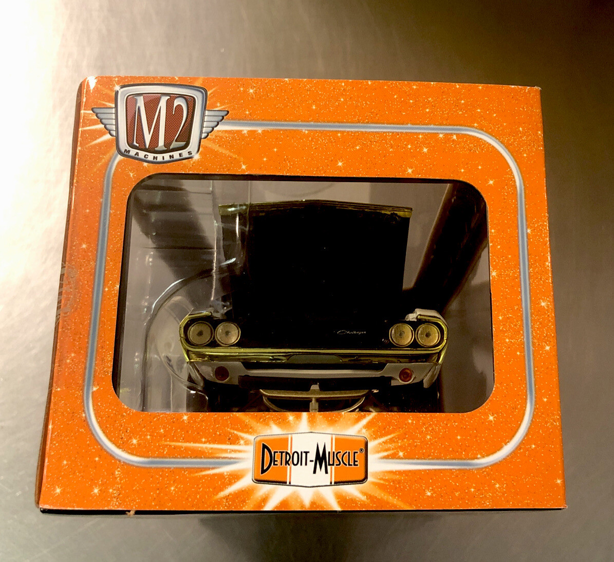 M2 MACHINES ( CHASE ) 1970 DODGE CHALLENGER T/A 1 OF 500 R53