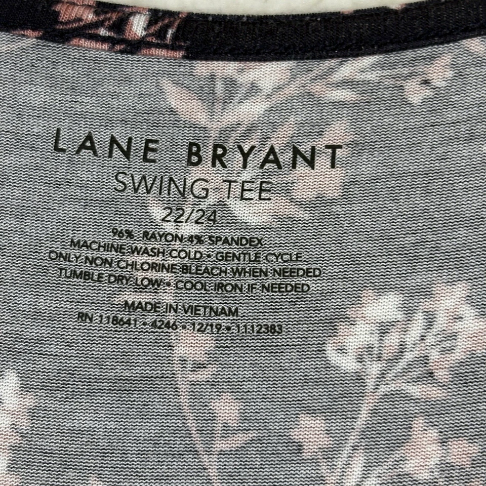 Camiseta para mujer Lane Bryant Swing talla 22 24 babydoll de punto floral con capas cuello en V Foto 3 de 4