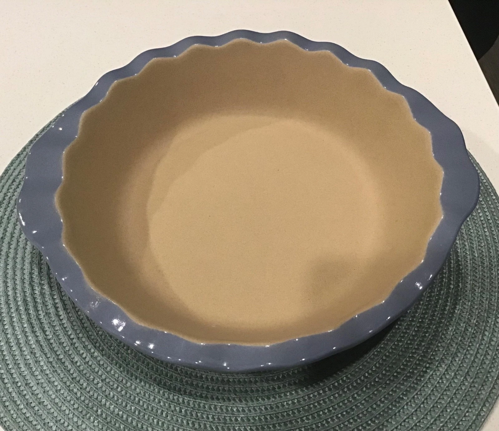 Pampered Chef Family Heritage Stoneware 11 X 2” Deep Blue Scalloped Dish Pie Pan