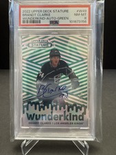 2022-23 Upper Deck Stature Brandt Clarke Wunderkind Auto 23/25 PSA 8