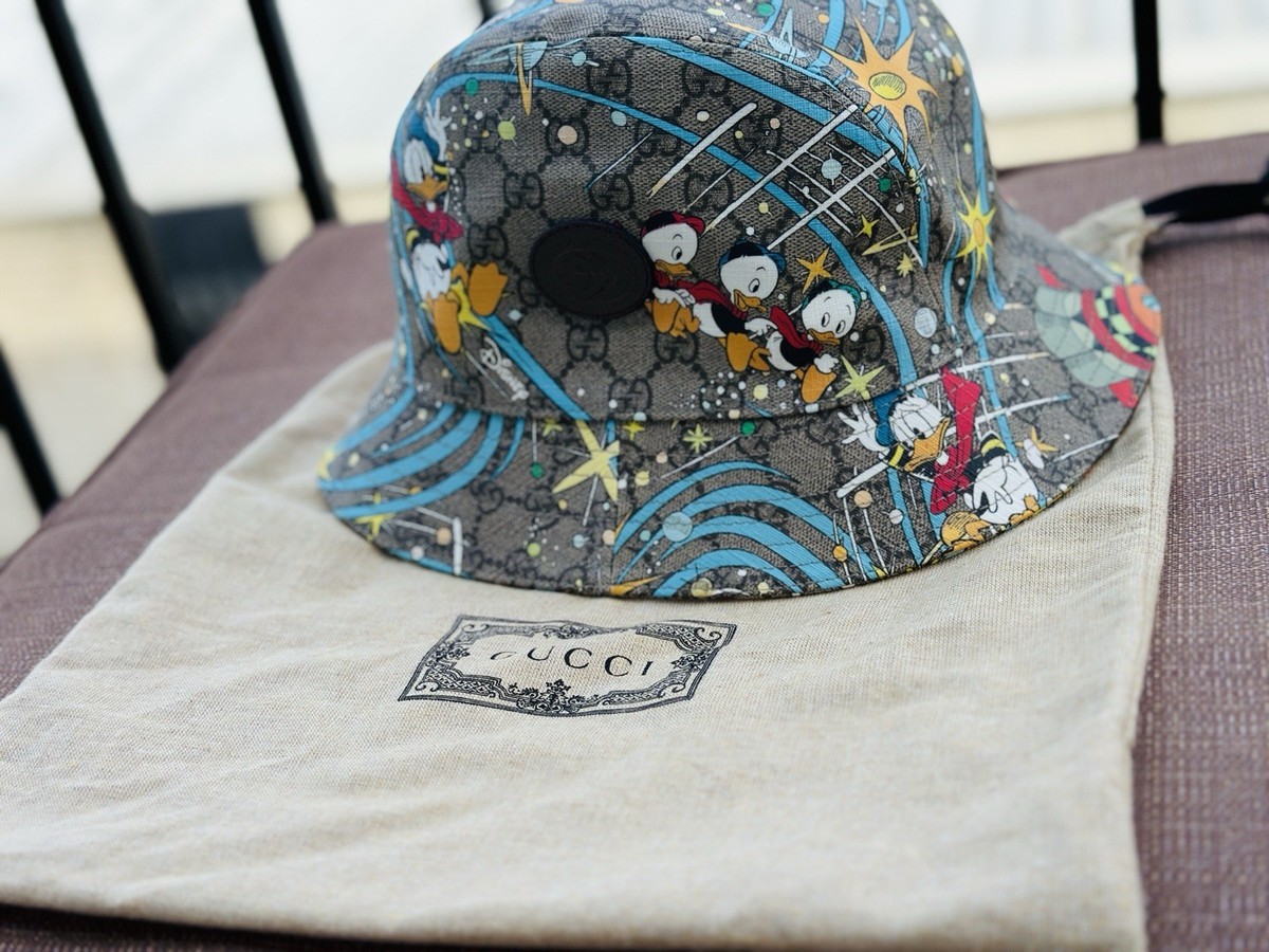 Gucci x Disney Donald Duck Canvas GG Bucket Hat size L | eBay