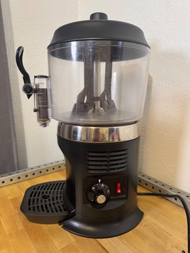 Benchmark USA 21011 Hot Beverage & Topping Dispenser 5 Qt 1100W — Nacho Cheese,B