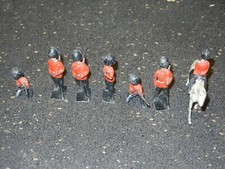 Britains Lead Soldiers Lot of Soldiers and Mounted