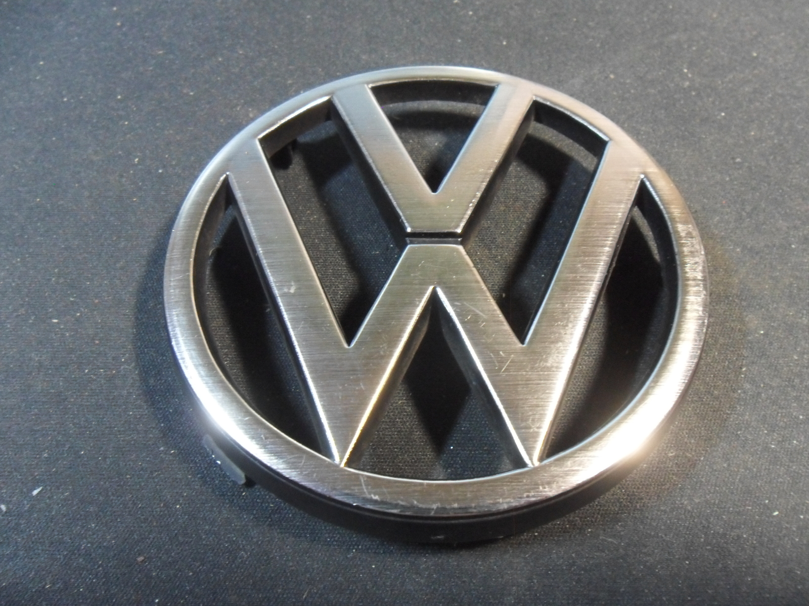 VW Zeichen Emblem 871853605 867853605 online kaufen | eBay 