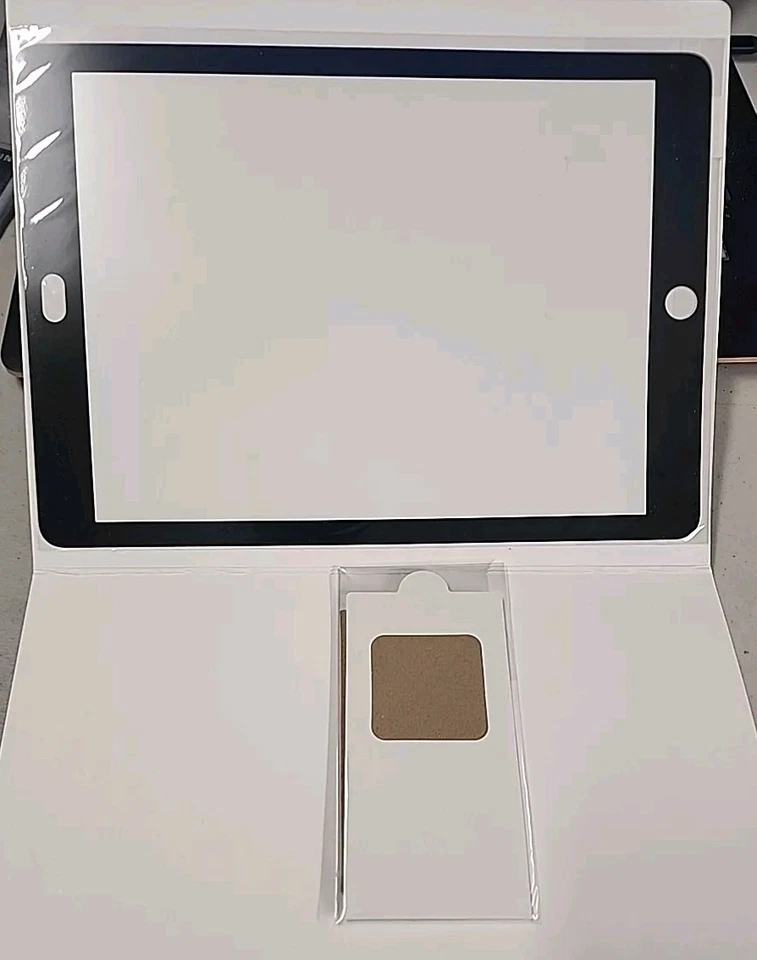 Moshi iVisor AG Screen Protector for iPad Air (Matte) - Anti-Fingerprint - New - Image 2 of 3