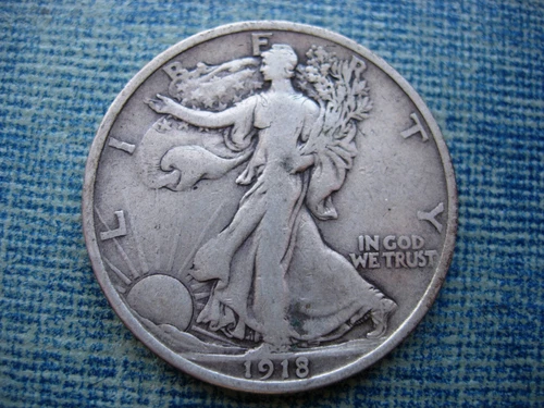 1918 VF/EF  BETTER DATE WALKING LIBERTY SILVER HALF DOLLAR - L1414