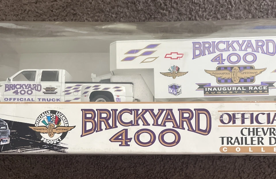 1994 Brickyard 400 1ª edição oficial Pace Car Hauler-Collectors - 1 de 15000 - Imagem 3 de 4