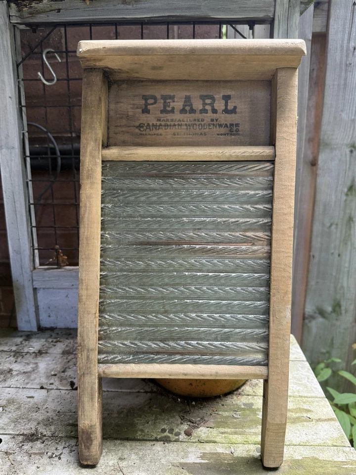 Vintage Antique Pearl Wooden Washboard Ribbed Glass Scrubbing Surface 1906-1910 - Image 2 of 4