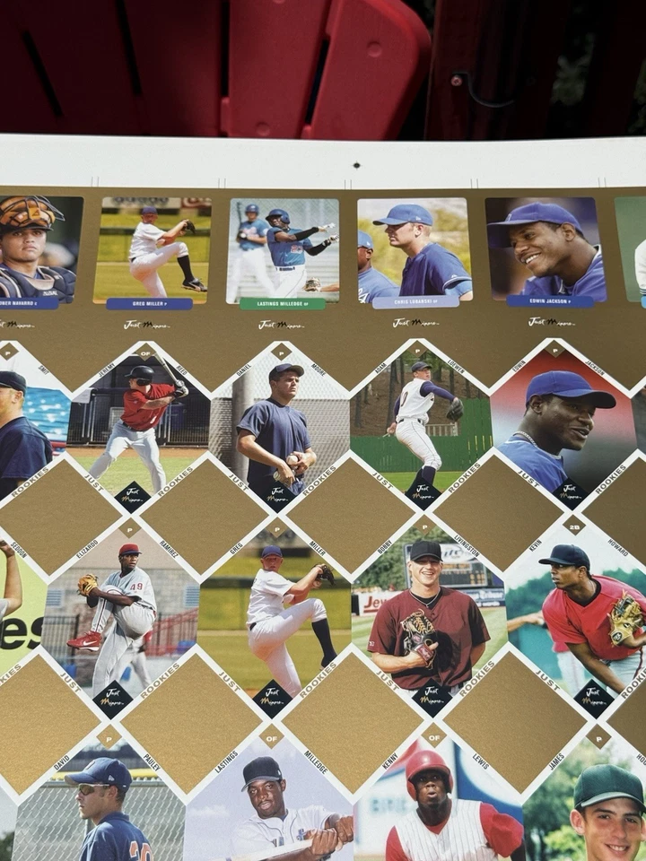 RARO! 2003 Just Memorabilia Folha OURO SEM CORTES 28x40 Hamels Felix Hernandez Cano - Imagem 3 de 4