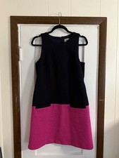 Size 8 Women’s Summer Dress. Navy & Hot Pink, Fully Lined, Zipper In Back.