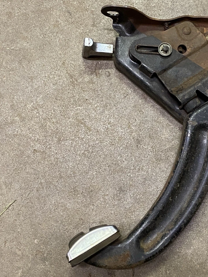 1965 1966 Ford Galaxie 500 XL Parking Emergency Brake Release Assembly - Image 2 of 4