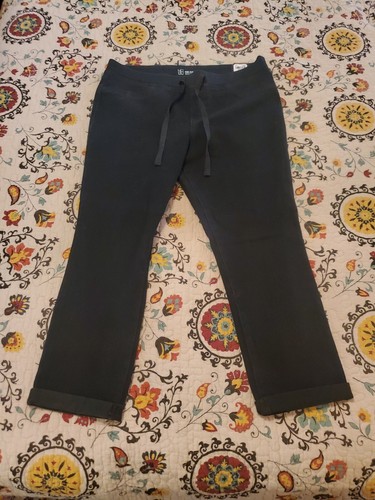 No Boundaries Black Skinny Crop Mid 