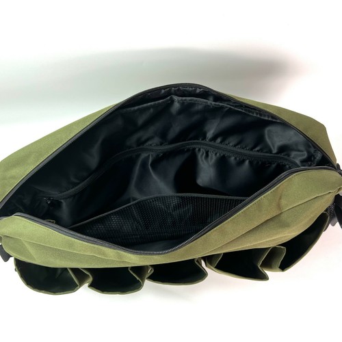 Gun Dog Training Dummy Toy (200g or 420g Dog dummy 3 colours) Water