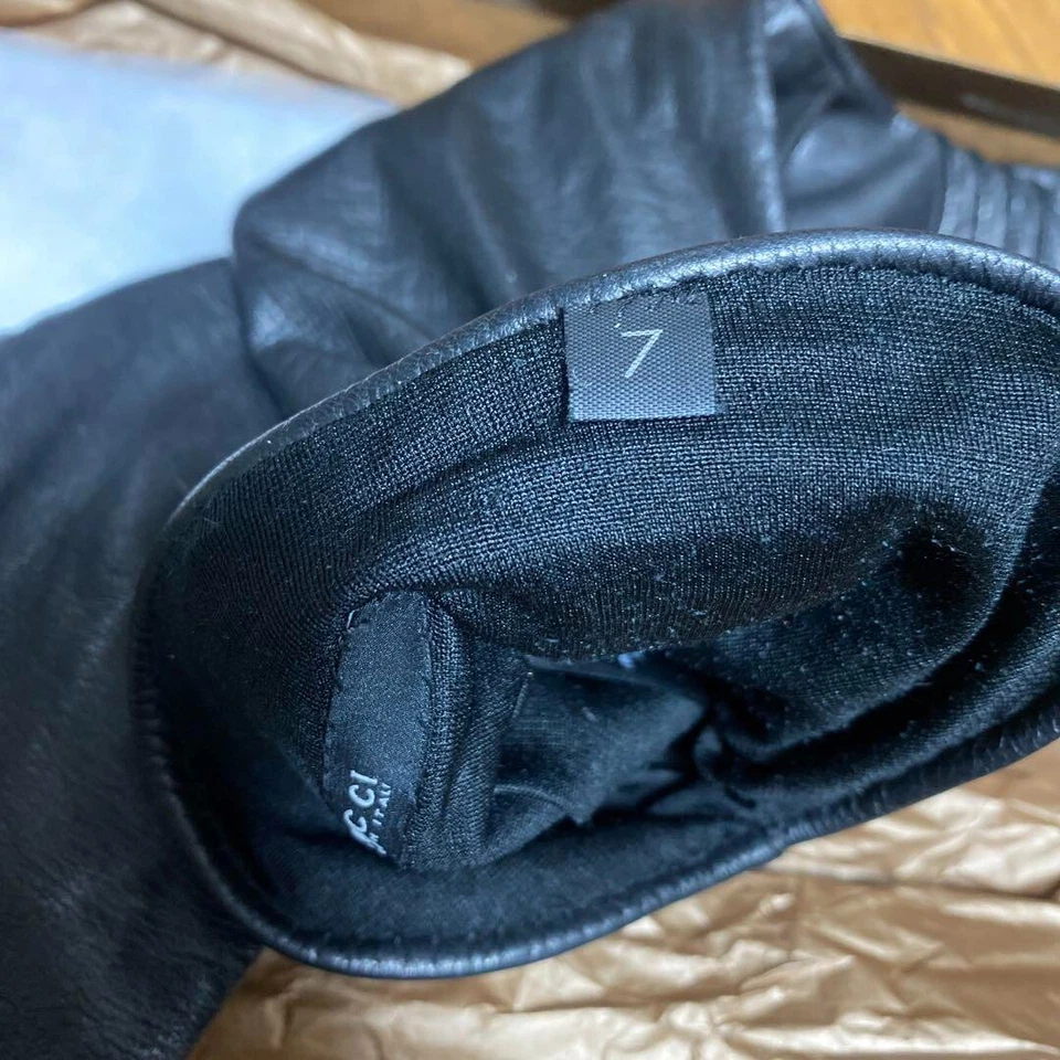 GUCCI Guantes Largos de Gamuza Negros Talla 7 Caja Incluida Para Mujer Hechos en Italia Auténticos Foto 2 de 3